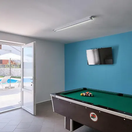 Quercus Alba Tatil Evi
