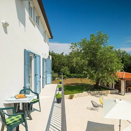 Quercus Alba Tatil Evi *